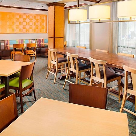 Fairfield Inn & Suites By Marriott San Antonio Seaworld / Westover Hills Eksteriør billede