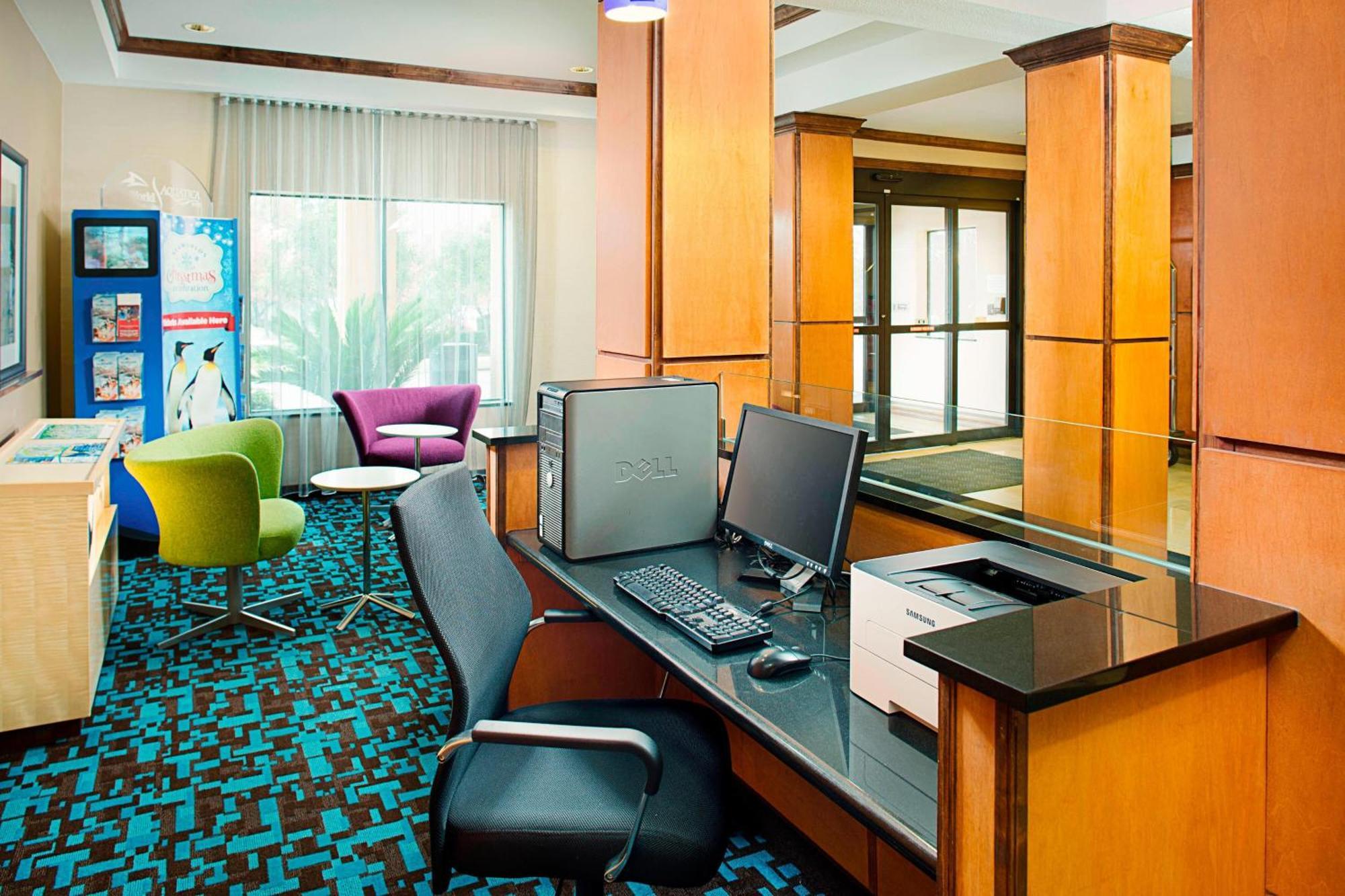 Fairfield Inn & Suites By Marriott San Antonio Seaworld / Westover Hills Eksteriør billede