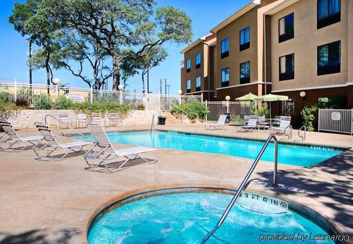 Fairfield Inn & Suites By Marriott San Antonio Seaworld / Westover Hills Eksteriør billede