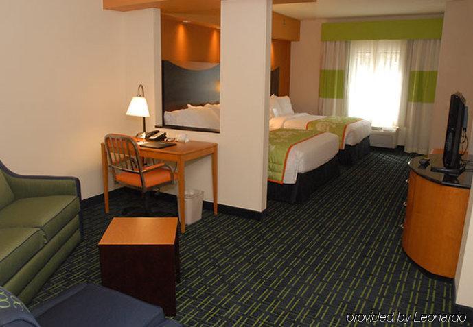 Fairfield Inn & Suites By Marriott San Antonio Seaworld / Westover Hills Eksteriør billede