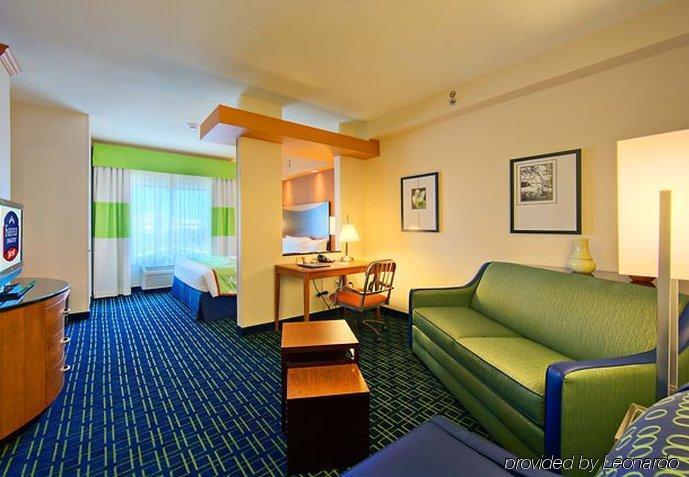 Fairfield Inn & Suites By Marriott San Antonio Seaworld / Westover Hills Eksteriør billede